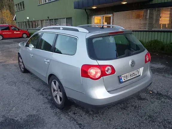 Volkswagen Passat 2006 photo 2