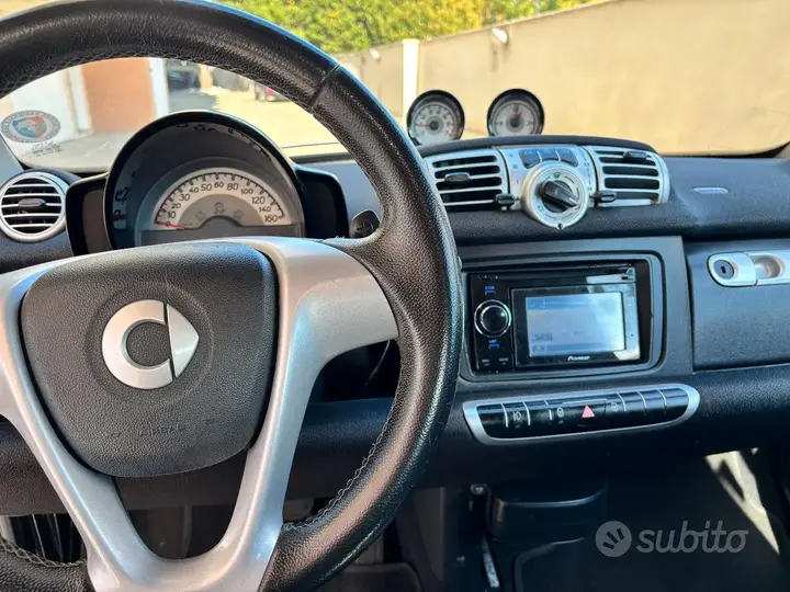 Smart Fortwo 2012 photo 5