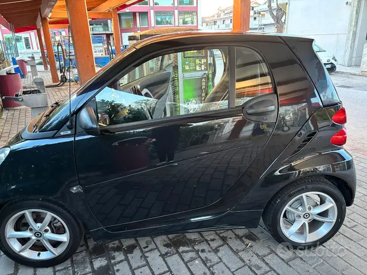 Smart Fortwo 2012 photo 4