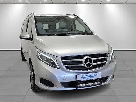 Mercedes-Benz V250 2016 photo 3