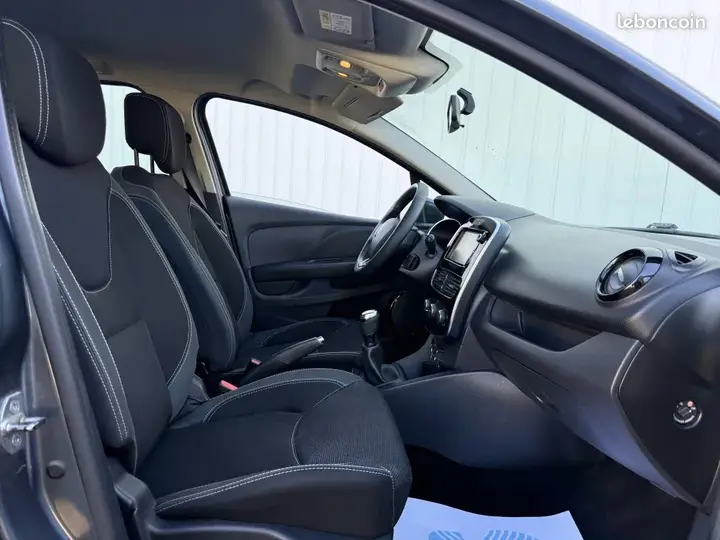 Renault Clio 2017 photo 4