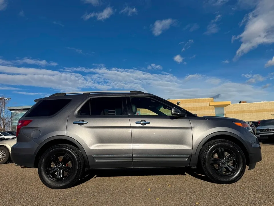 Ford Explorer 2012 photo 5