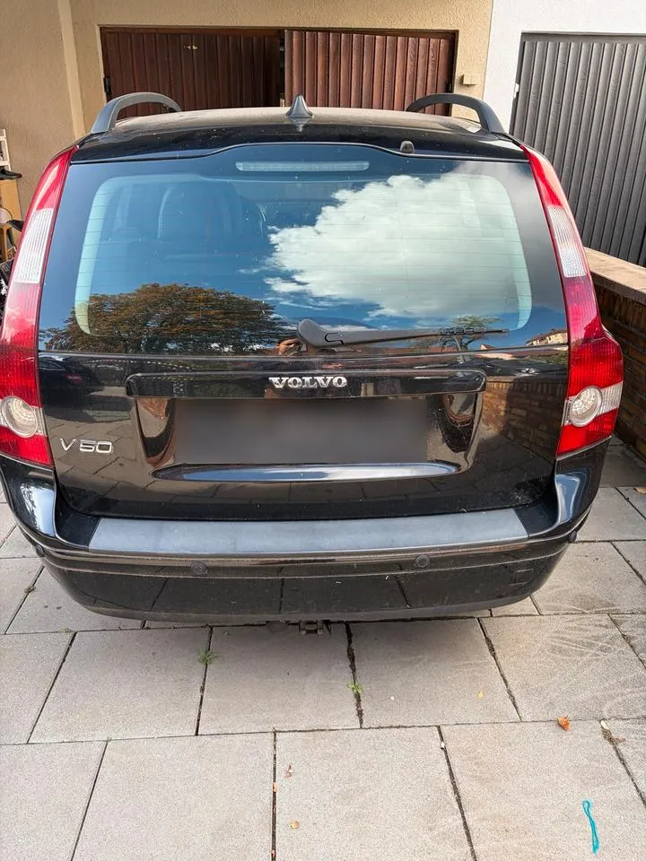 Volvo V50