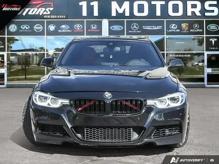 BMW 3 Series 2018 photo 2