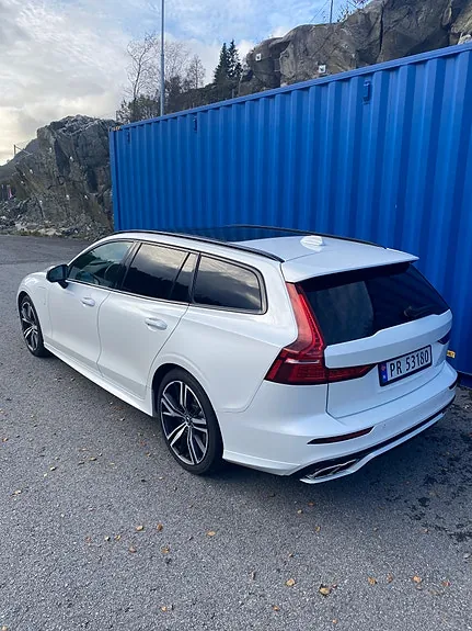 Volvo V60 2019 photo 4