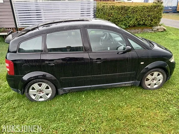 Audi A2 2003 photo 2