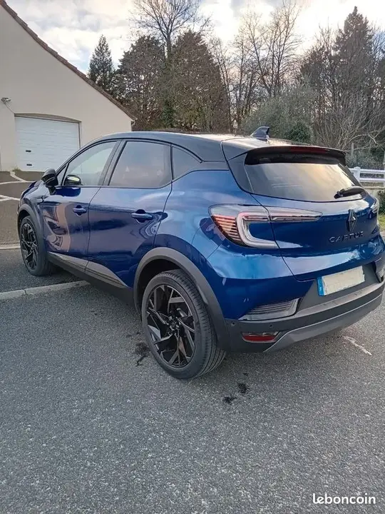 Renault Captur 2025 photo 2