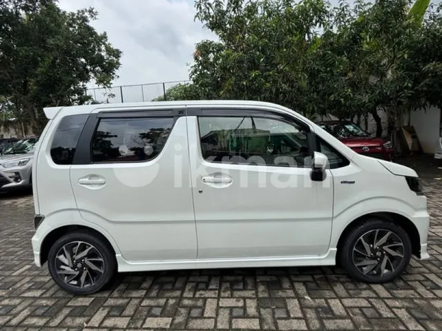 Suzuki Wagon R 2026 photo 2