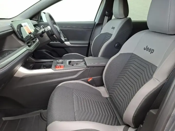 Jeep Compass 2026 photo 5