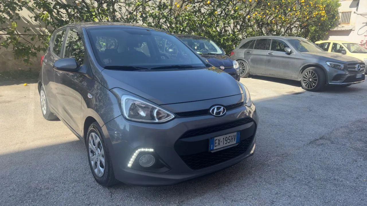 Hyundai I10 2015 photo 2