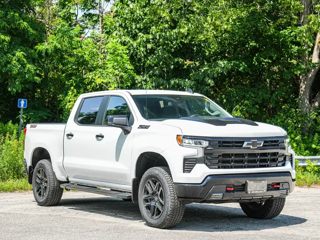 Chevrolet Silverado 1500 2026 photo 3