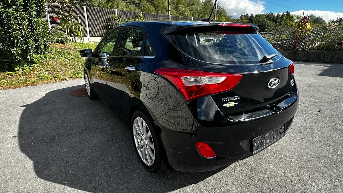 Hyundai I30 2012 photo 2