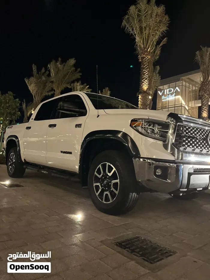 Toyota Tundra 2014 photo 2