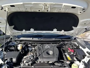 Mitsubishi Triton 2021 photo 3
