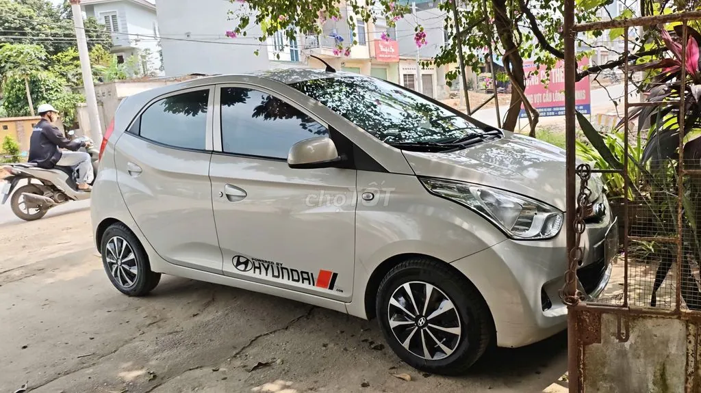 Hyundai Eon