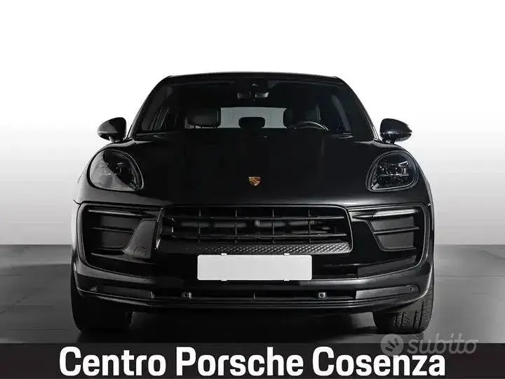 Porsche Macan 2022 photo 2