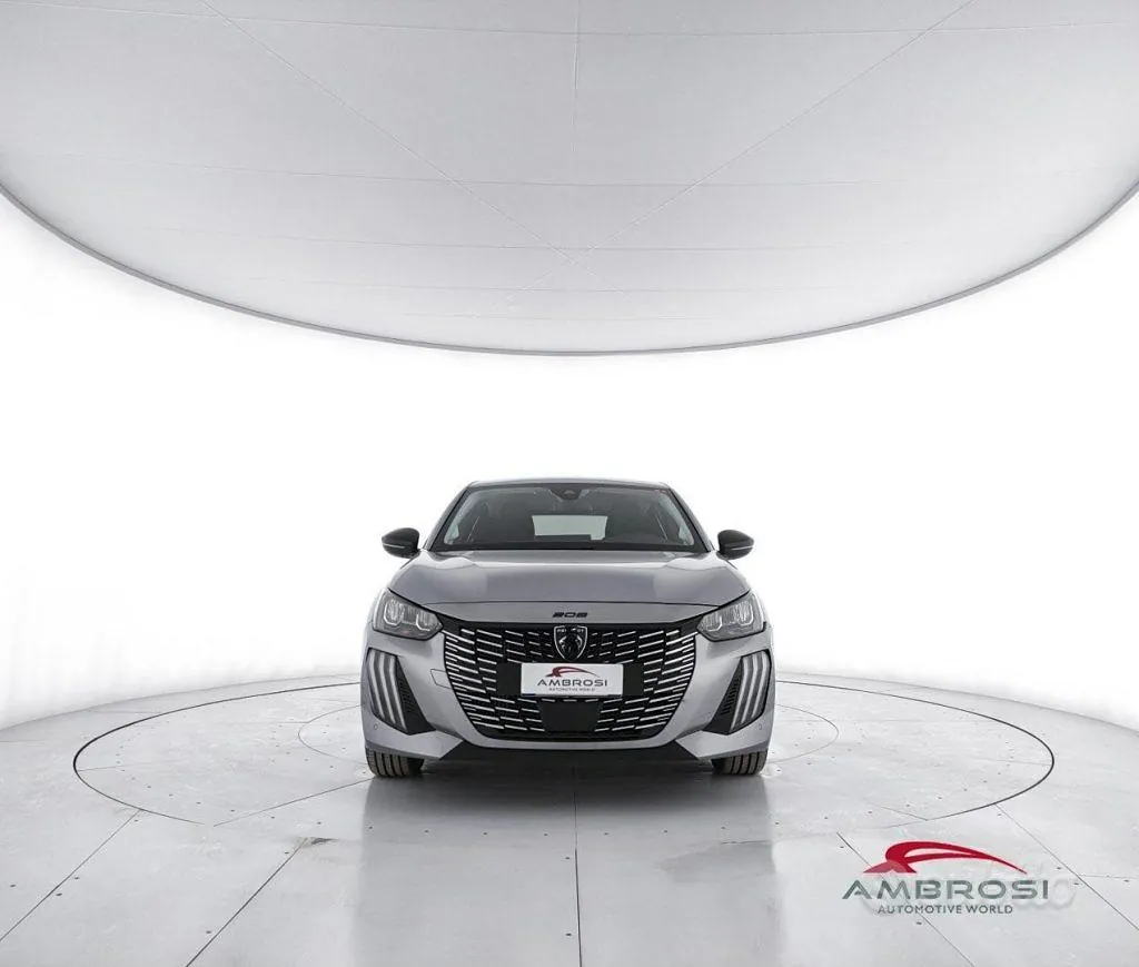 Peugeot 208 2025 photo 5