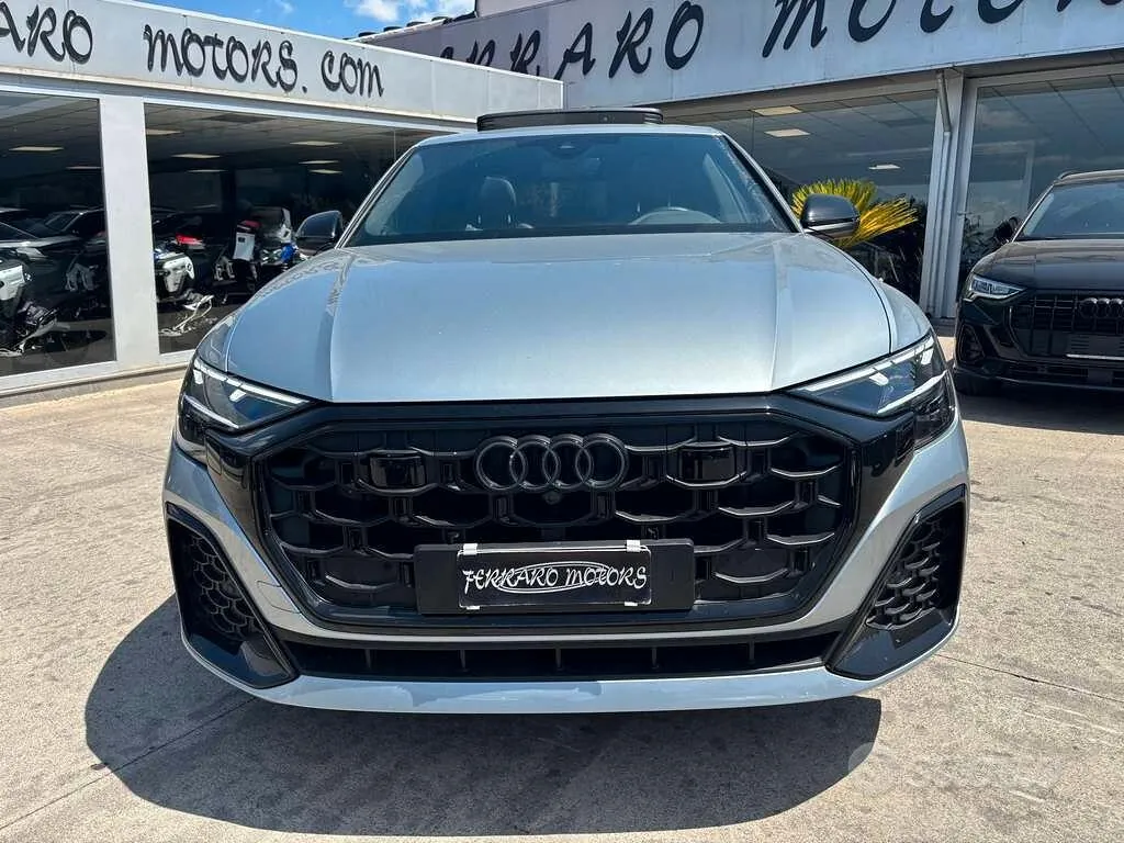 Audi Q8 2025 photo 2