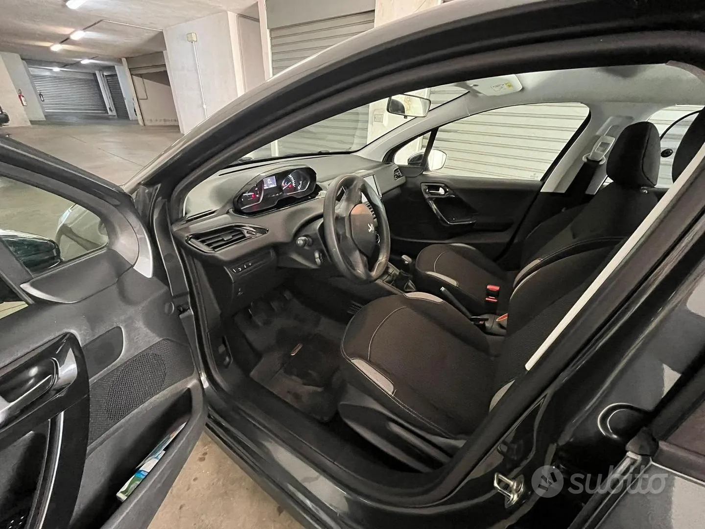Peugeot 208 2019 photo 5