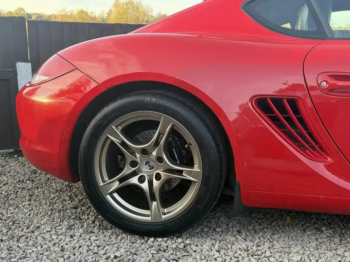 Porsche Cayman 2009 photo 3