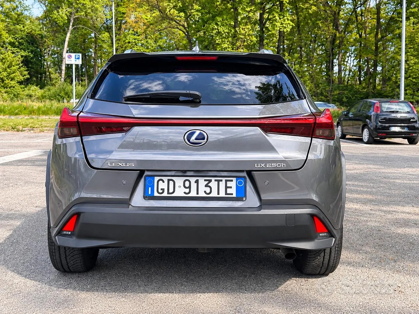 Lexus Ux 2020 photo 4