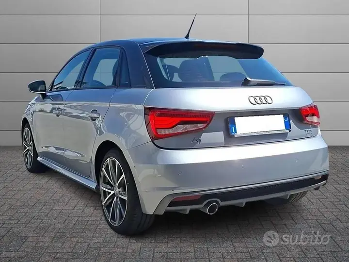 Audi A1 Sportback 2018 photo 2