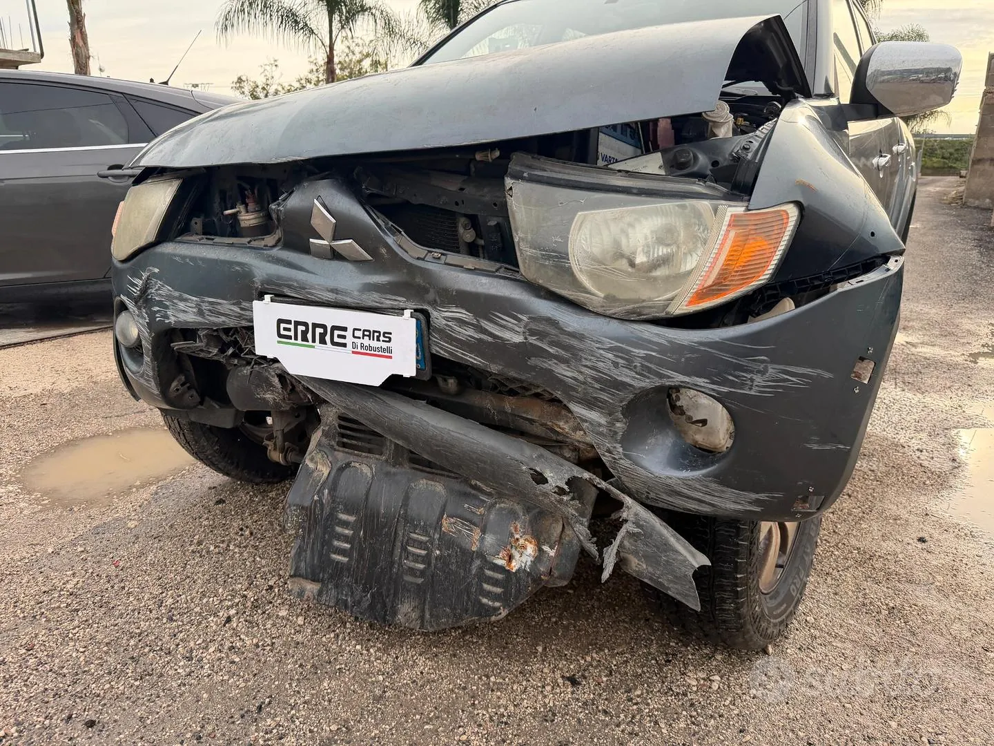 Mitsubishi L200 2006 photo 2