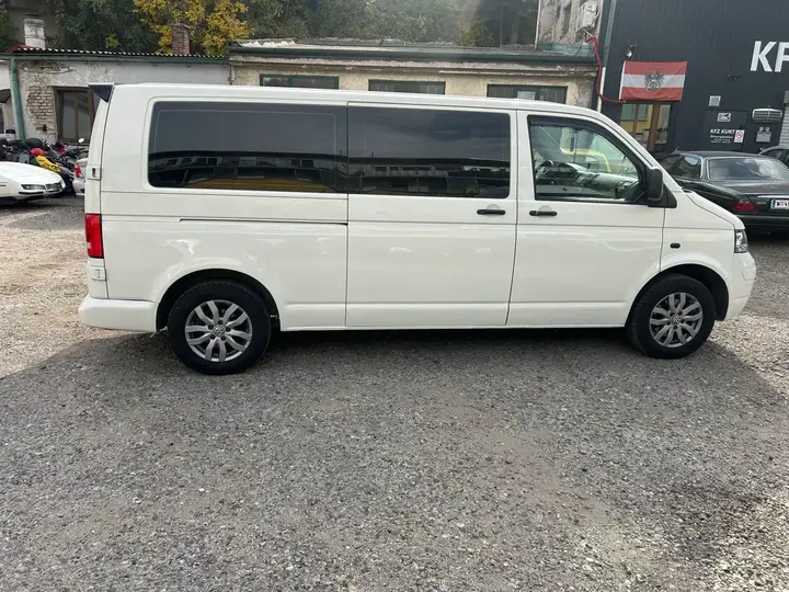 Volkswagen T5 2007 photo 3