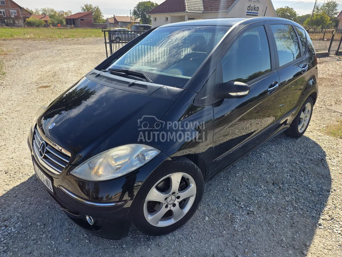 Mercedes-Benz A180