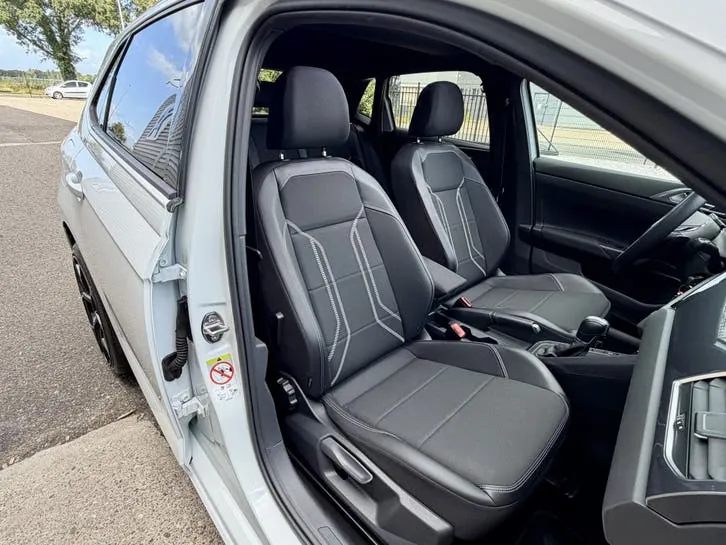 Volkswagen Polo 2018 photo 2