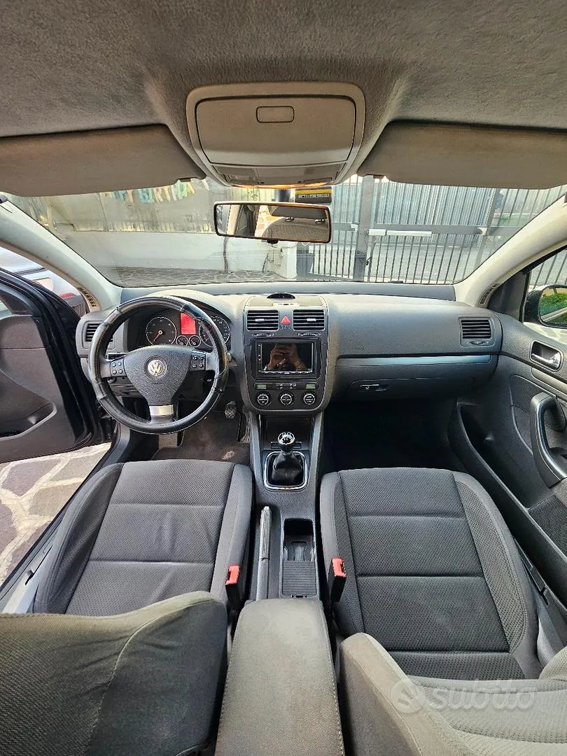 Volkswagen Golf 2005 photo 4