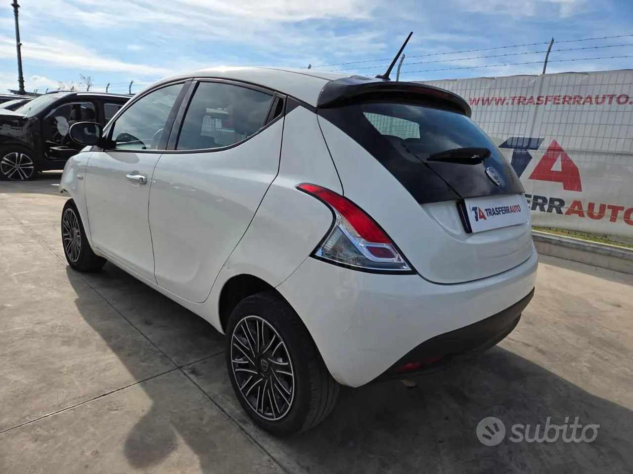 Lancia Ypsilon 2024 photo 3