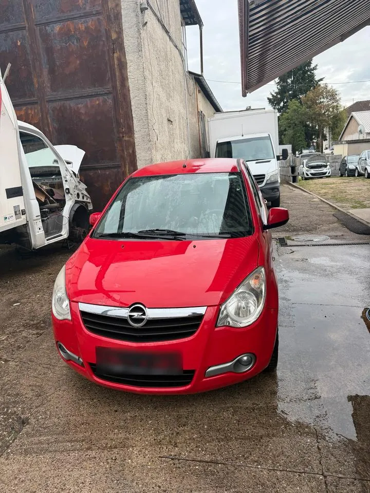 Opel Agila