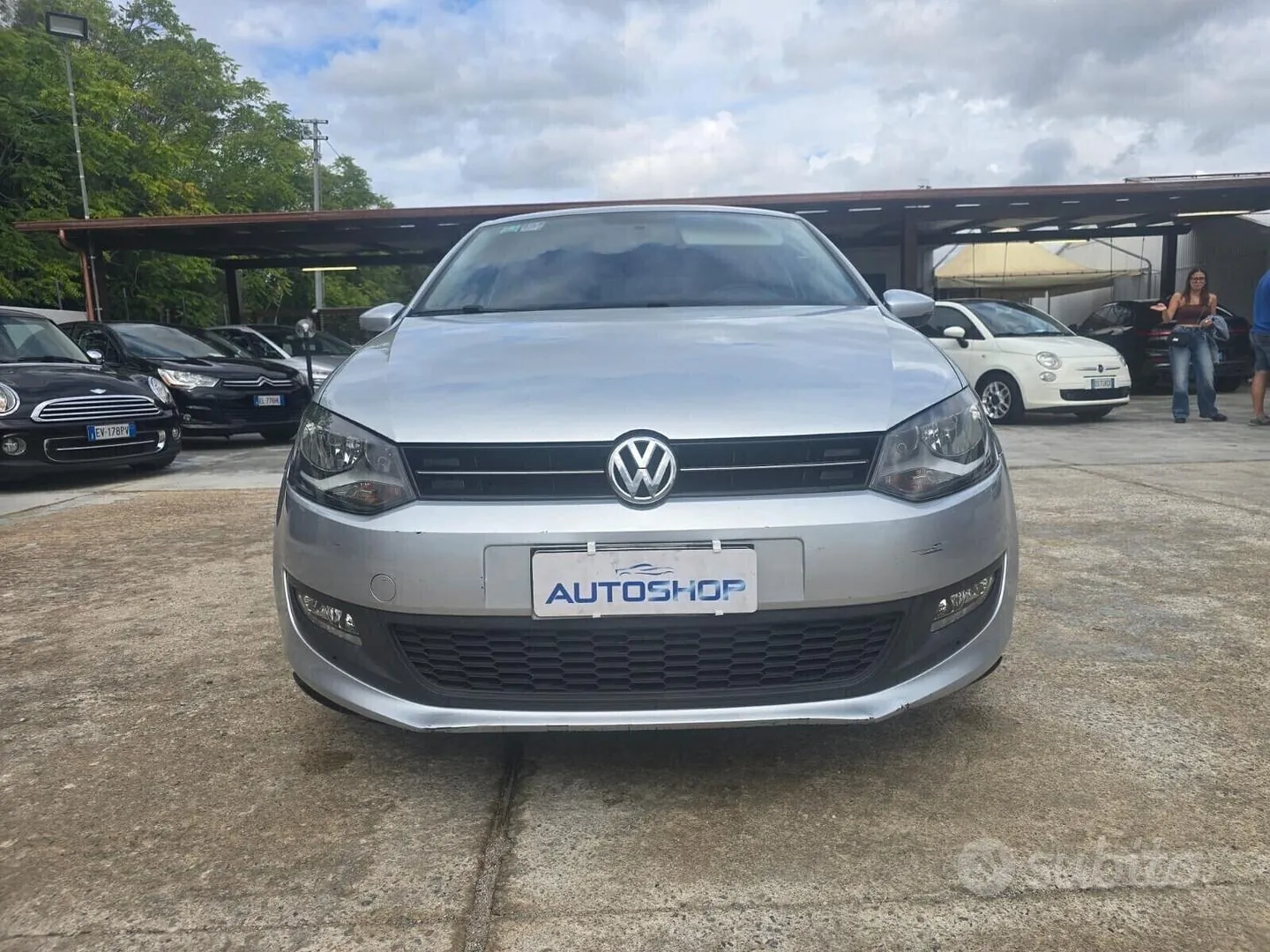 Volkswagen Polo 2012 photo 2