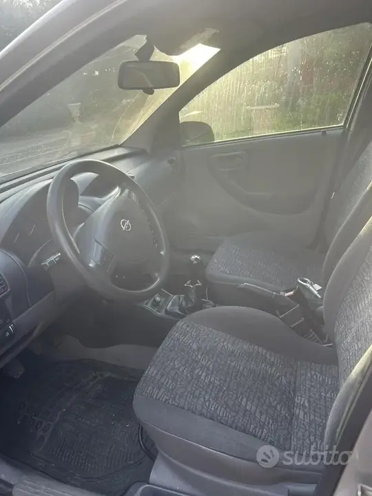 Opel Corsa 2003 photo 4