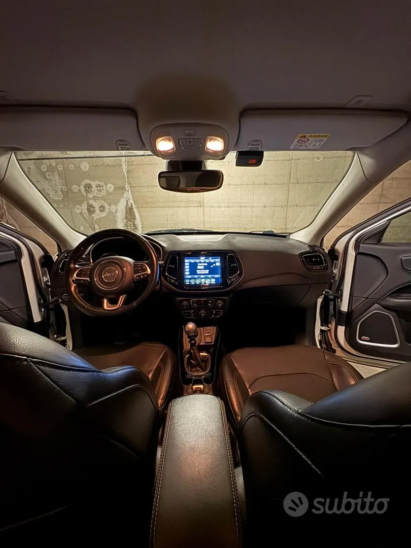 Jeep Compass 2018 photo 4