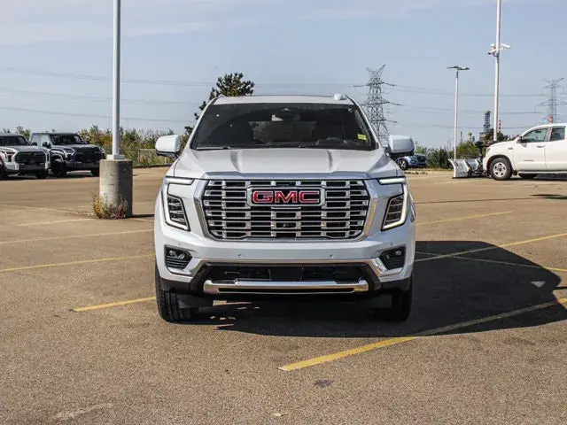 GMC Yukon Xl 2026 photo 3