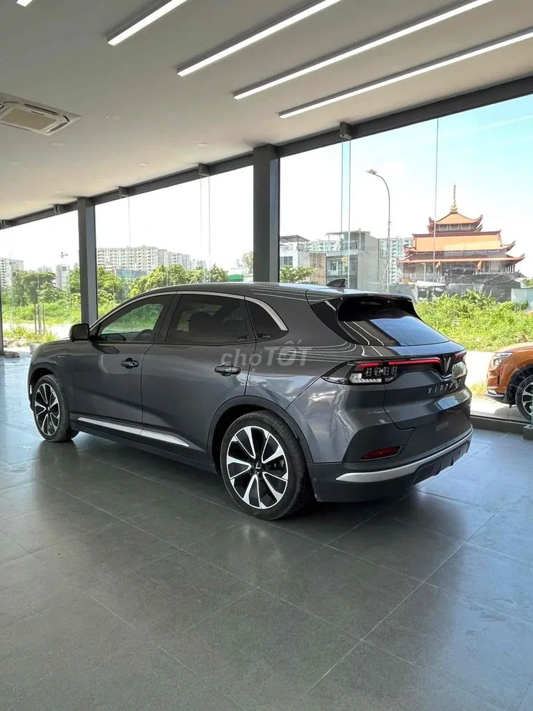 Vinfast Vf8 2023 photo 4