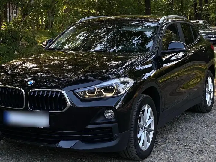 BMW X2