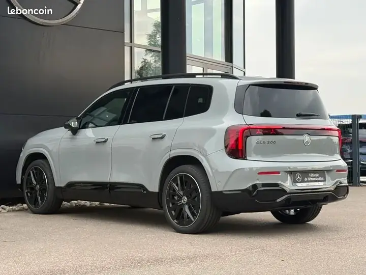 Mercedes-Benz Glb 2026 photo 5