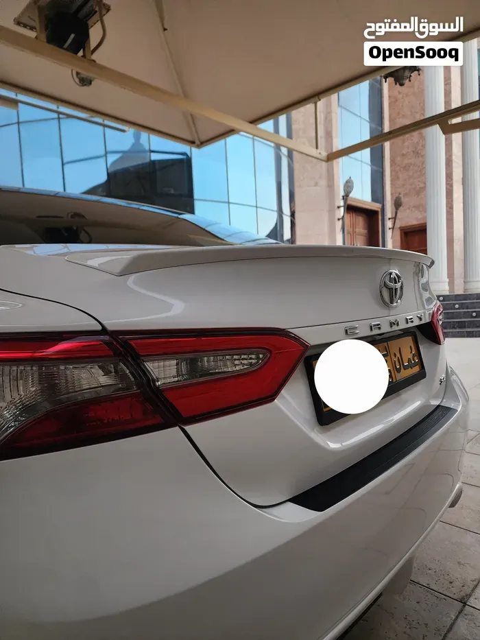 Toyota Camry 2018 photo 2