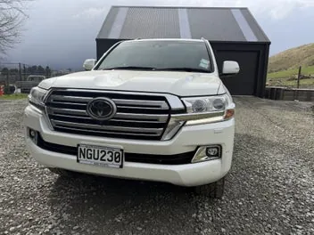 Toyota Land Cruiser 2021 photo 3