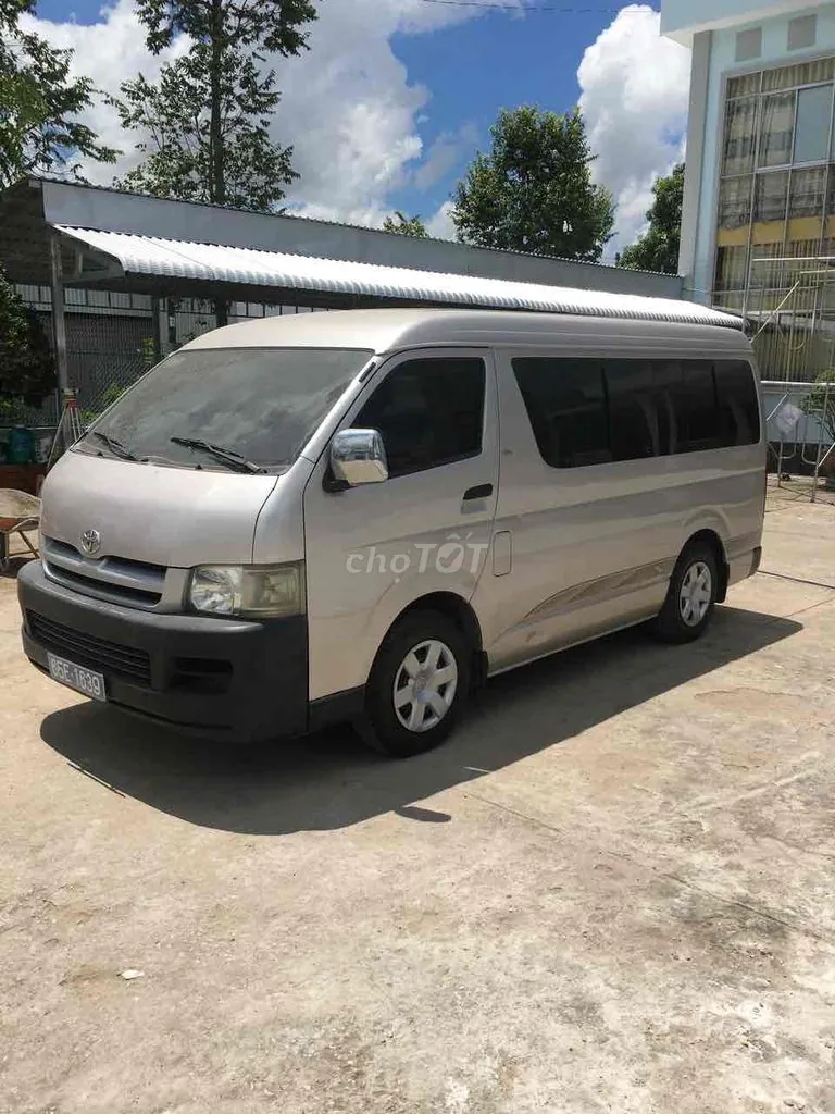 Toyota Hiace
