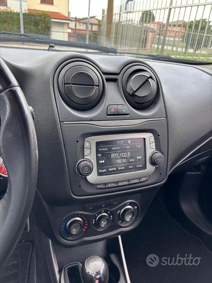 Alfa Romeo Mito 2017 photo 4
