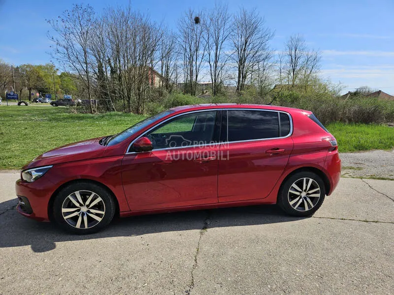 Peugeot 308 2019 photo 4