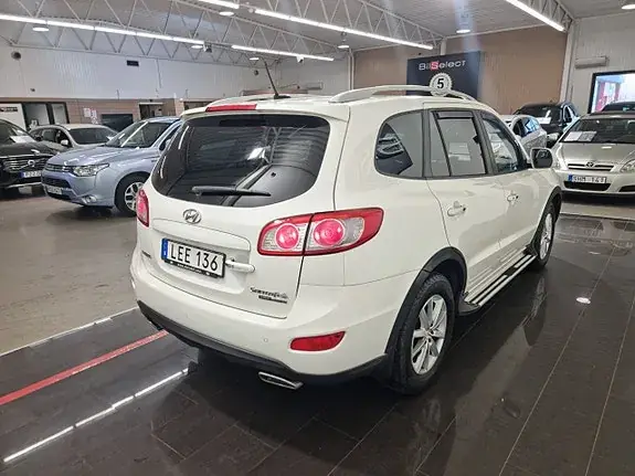 Hyundai Santa Fe 2011 photo 2