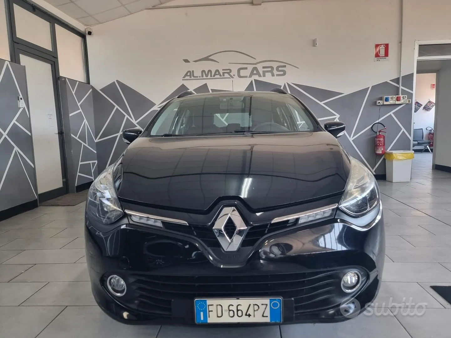 Renault Clio 2016 photo 2