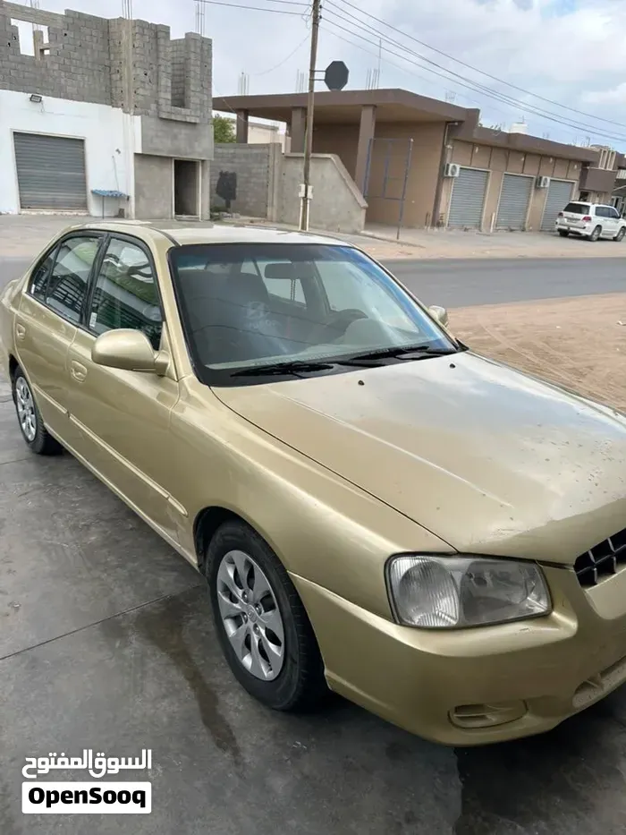 Hyundai Verna 2004 photo 5
