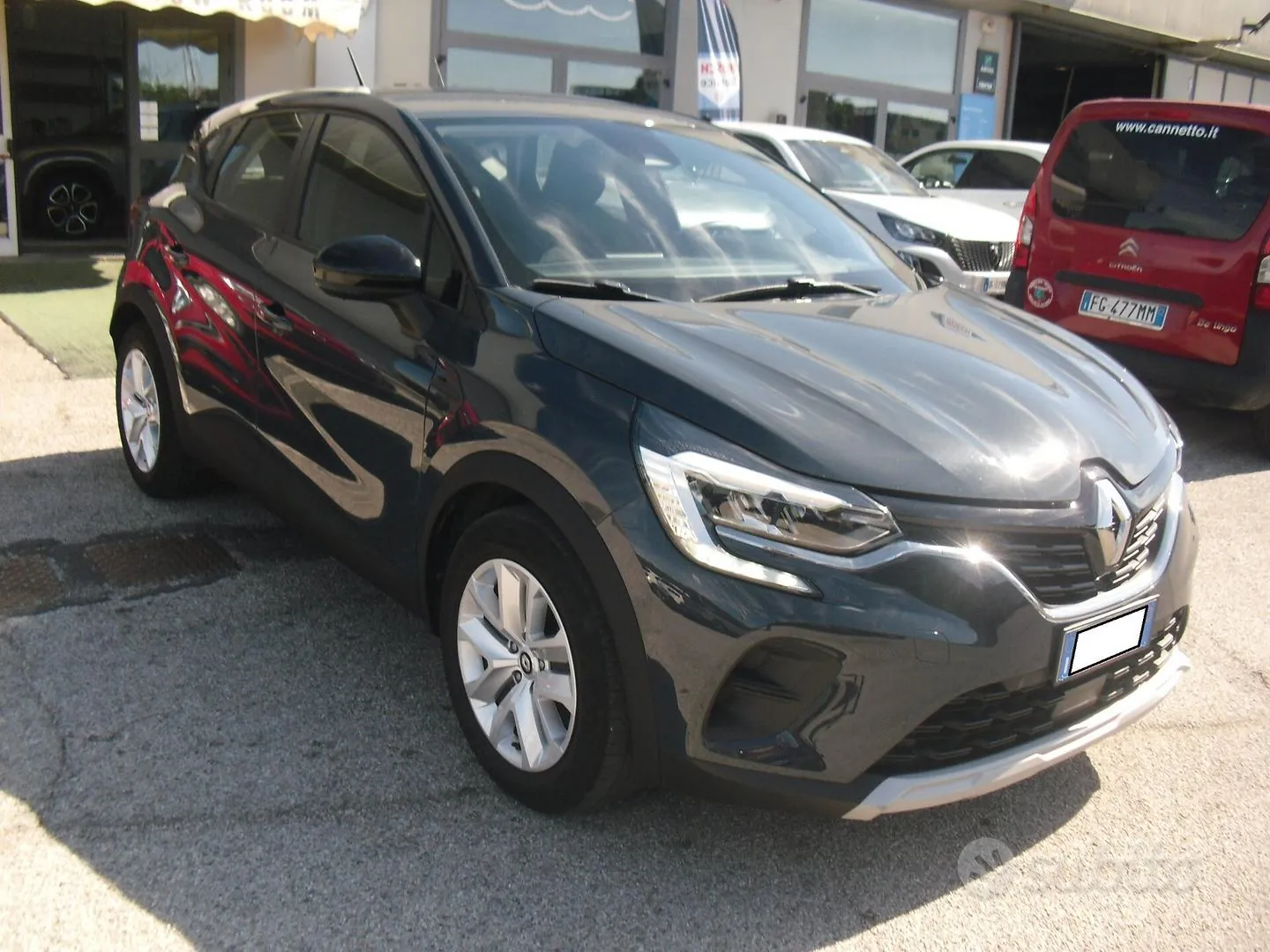 Renault Captur 2023 photo 5