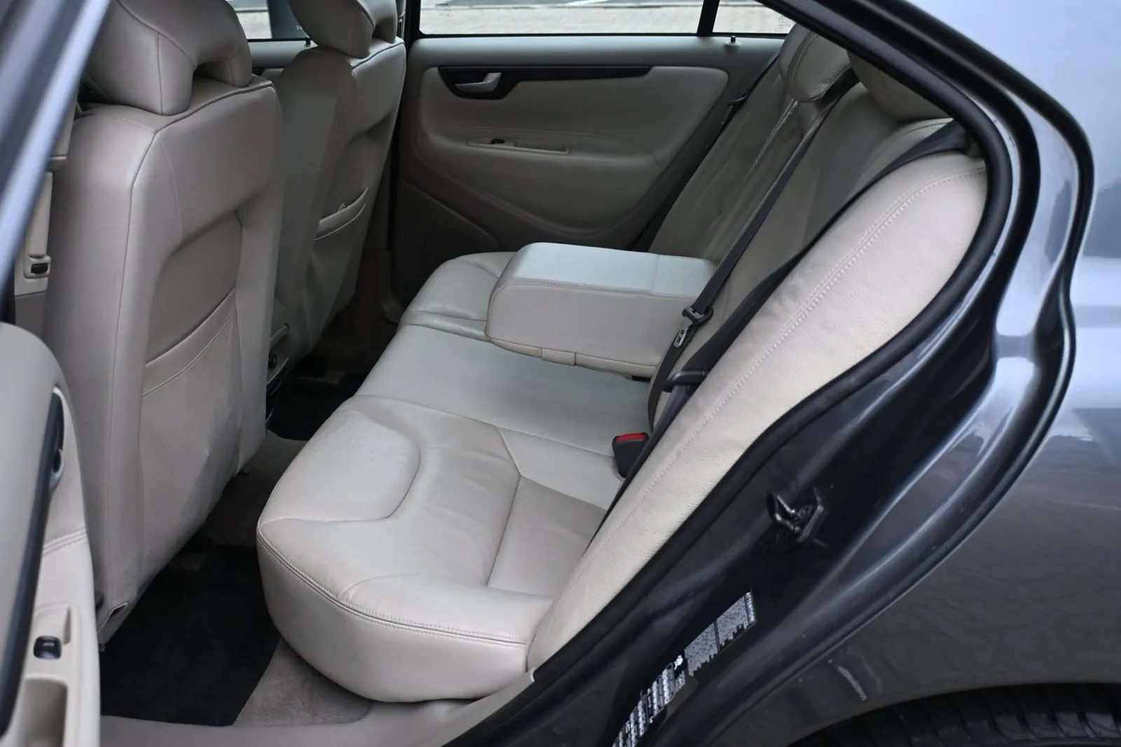 Volvo S60 2004 photo 5